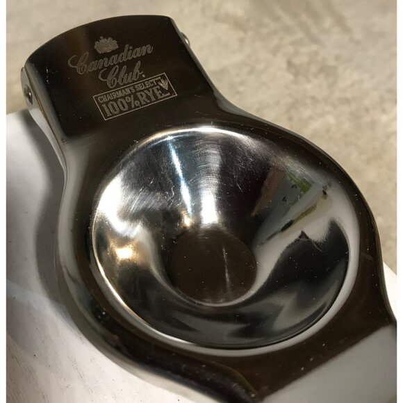 Canadian Club Rye Whiskey Branded Lemon Squeezer Whisky Sour Recipe - Picture 6 of 6